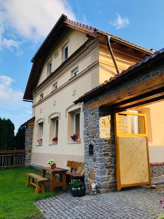 Selska Chalupa Anetka Horsovsky Tyn Luaran gambar