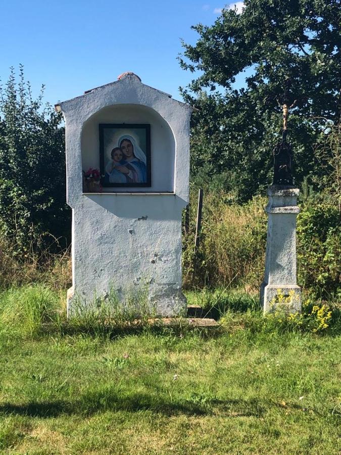 Selska Chalupa Anetka Horsovsky Tyn Luaran gambar